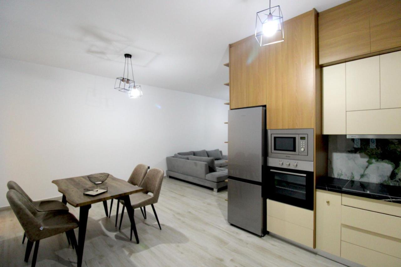 Luxury Villa Jo-An Εξαμίλιο Εξωτερικό φωτογραφία