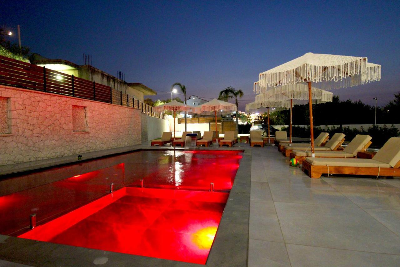 Luxury Villa Jo-An Εξαμίλιο Εξωτερικό φωτογραφία