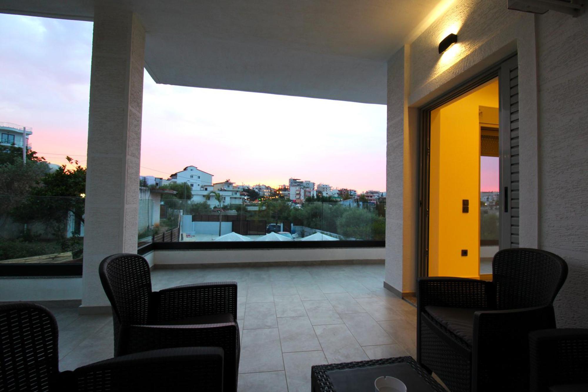 Luxury Villa Jo-An Εξαμίλιο Εξωτερικό φωτογραφία